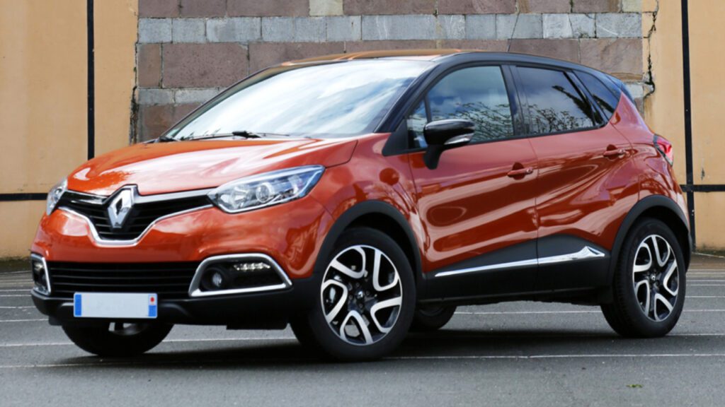 Renault Captur I crossover do 30 000 zł, widok przód + bok